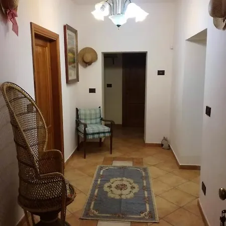 Appartamento With 3 Bedrooms In With Wonderful Mountain View Furnished Garden And Wifi