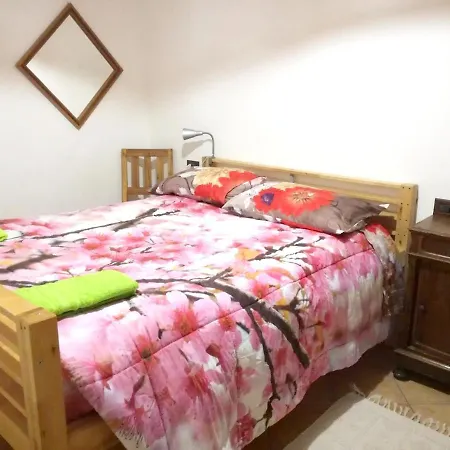 Appartamento With 3 Bedrooms In With Wonderful Mountain View Furnished Garden And Wifi