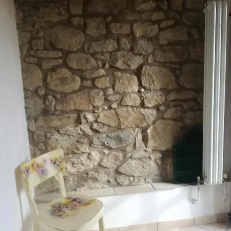 With 3 Bedrooms In With Wonderful Mountain View Furnished Garden And Wifi