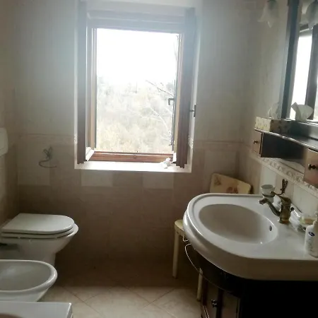 Appartamento With 3 Bedrooms In With Wonderful Mountain View Furnished Garden And Wifi
