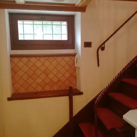 With 3 Bedrooms In With Wonderful Mountain View Furnished Garden And Wifi