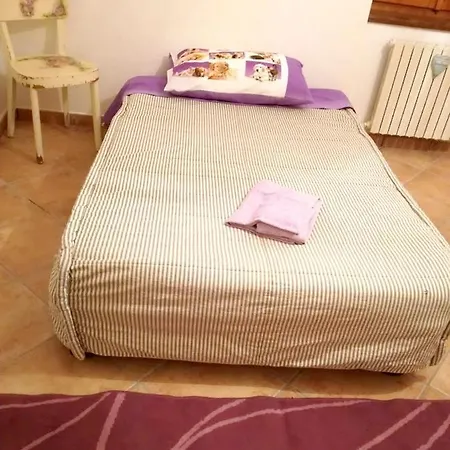 With 3 Bedrooms In With Wonderful Mountain View Furnished Garden And Wifi