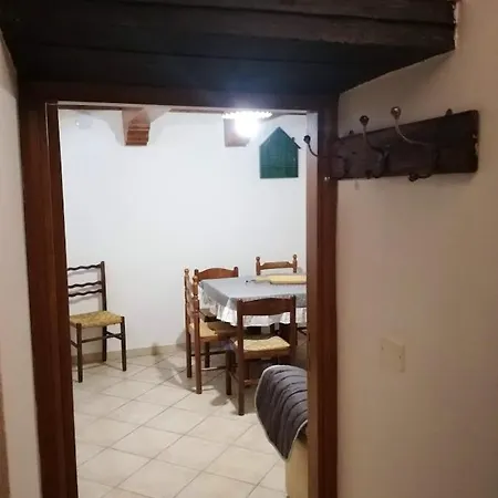 With 3 Bedrooms In With Wonderful Mountain View Furnished Garden And Wifi * Zocca