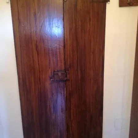 With 3 Bedrooms In With Wonderful Mountain View Furnished Garden And Wifi * Zocca